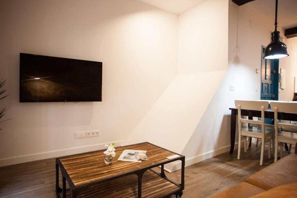 Bonito Apartamento, Nuevo Y En El Casco Viejo!!! Leilighet Bilbao Eksteriør bilde